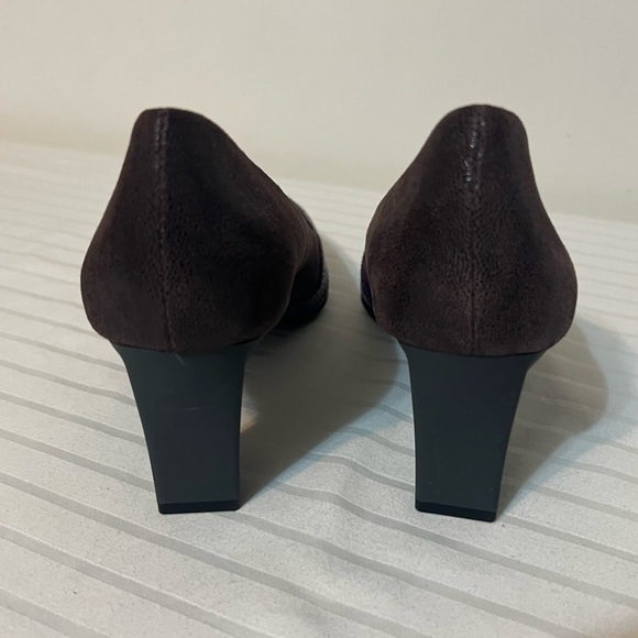 LOGO by Lori Goldstein ColorBlock Purple Brown Heels Leather Upper Sz 8 Like New - Picture 10 of 16